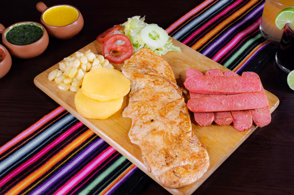 POLLO + CHORIZO